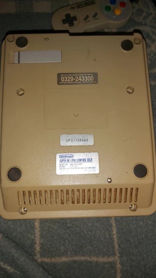 Consola SNES + Mando y Cable Antena