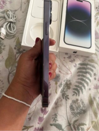iPhone 14 Pro Max Viola