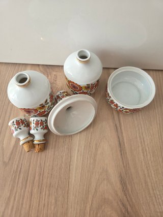 Conjunto Vintage Botes Colonia y Joyero