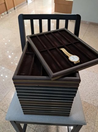 Bandejas para relojes y pulseras