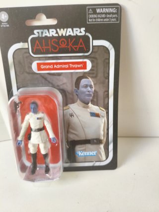 Star Wars Ahsoka Grand Admiral Thrawn VC337