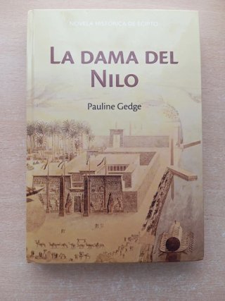 Novela históricas de tapa dura por 6€.