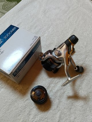 Carrete Shimano Exage 3000 MRB