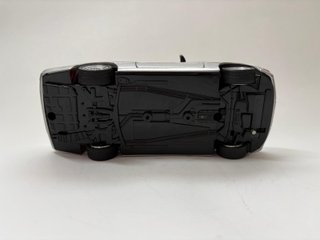 BMW 850i E31 modellino 1:24