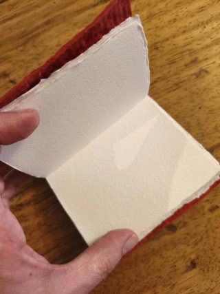 Quaderno fatto a mano con decorazione solare
