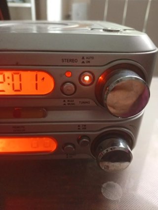 Equipo de música CD y Radio