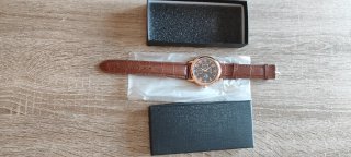 Reloj LIOVE Marrón y Dorado