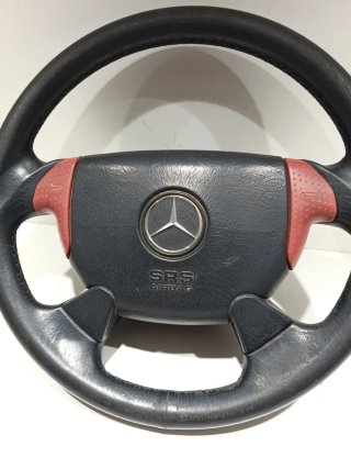 Volante Deportivo Mercedes-Benz