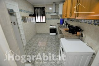 Piso en venta en La Constitución - Canaleta en Mislata