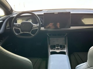 BYD Sealion 7 2025