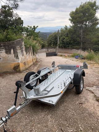 Remolque para motos, quads... etc