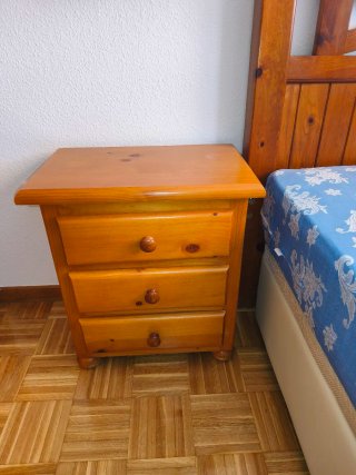 Dormitorio juvenil pino miel