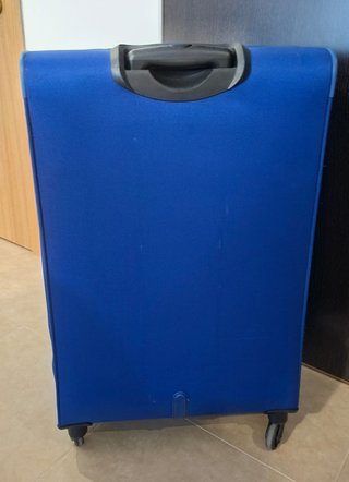 Maleta grande American Tourister azul