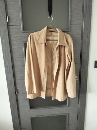 Chaqueta Zara efecto antelina beige