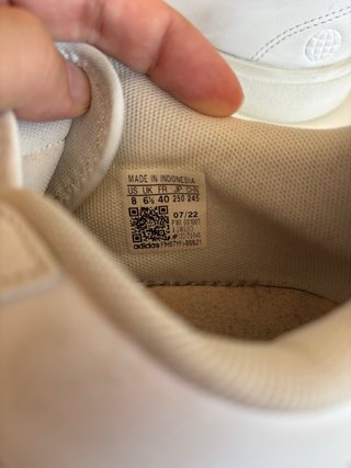 Zapatillas Adidas Mujer Blancas y Doradas