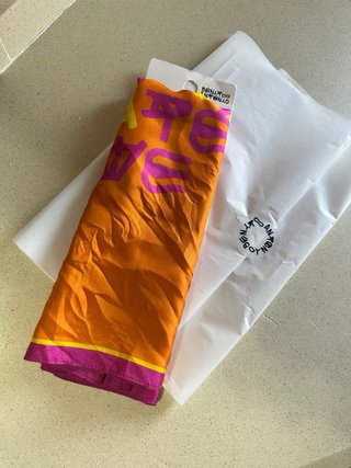 Pañuelo Benito Antonio x Zara Naranja y Rosa