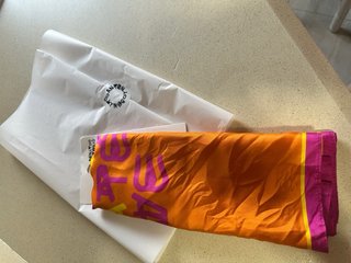 Pañuelo Benito Antonio x Zara Naranja y Rosa