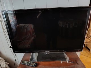 Televisión Samsung 40 Negra
