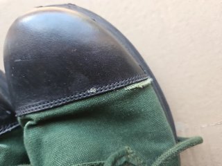 Botas militares hombre verde. origen Myanmar.