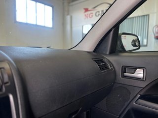 FORD MONDEO - PANTALLA DIGITAL