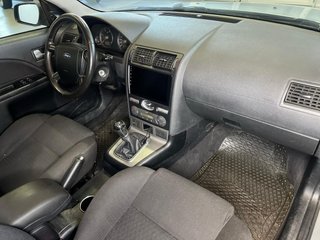 FORD MONDEO - PANTALLA DIGITAL