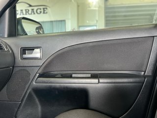 FORD MONDEO - PANTALLA DIGITAL