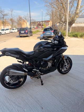 BMW S1000XR Triple Black