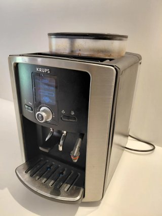 Cafetera Krups EA8025