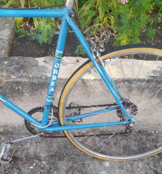 Bicicleta Orbea Orduna carretera azul