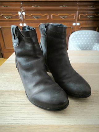 Botas de piel marrones oscuras talla 38