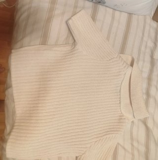 Camiseta/Cárdigan corto Zara talla M