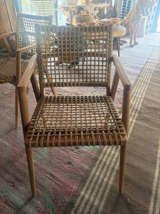 Silla de madera y ratán Teca