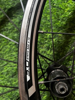 Llantas de Bicicleta carretera DT Swiss y Mavic