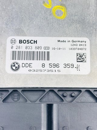8596359 Centralita motor BMW 520d