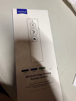 Pasa páginas inteligente gris y blanco