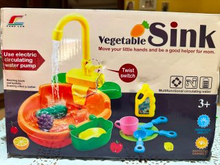 Fregadero de juguete con pilas