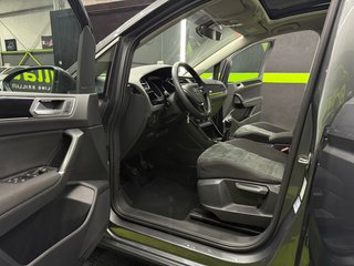 Volkswagen Touran 2.0 TDI Sport