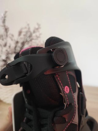 Patines Oxelo Negros y Rosas