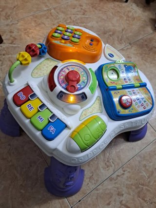 Mesa de aprendizaje Vtech para bebés