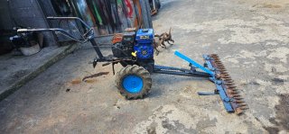 Motocultor Piva con fresas y peine