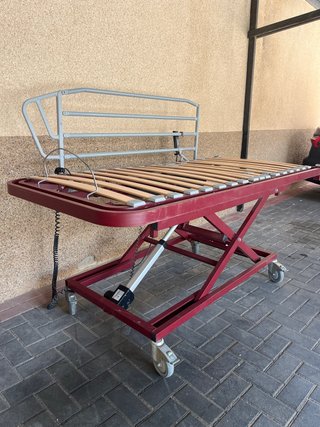 Cama articulada electrica que sube entera