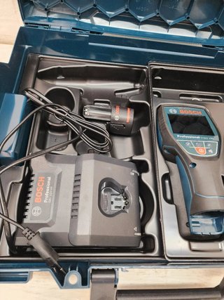 Bosch Professional Sistema 12V Detector de pared