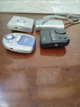 4 Radios de Bolsillo Retro