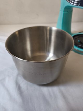 Batidora amasadora Cecotec turquesa