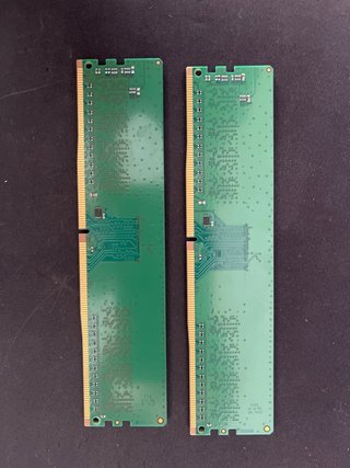 2x Crucial 8GB DDR4 2400MHz UDIMM