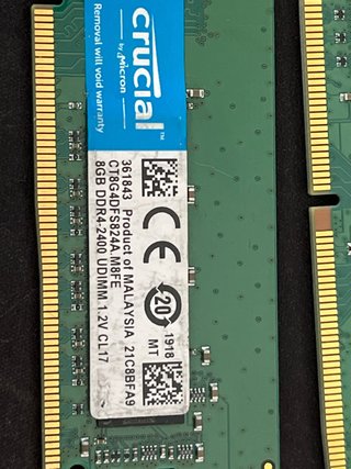 2x Crucial 8GB DDR4 2400MHz UDIMM