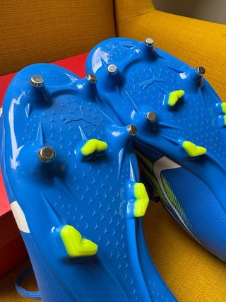 Botas de fútbol Puma Ultra Match de la talla 45