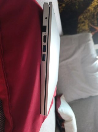 Portátil Acer Aspire 3 Plata Poco Uso