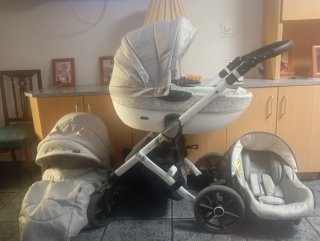 se vende por 300€,precio algo negociable