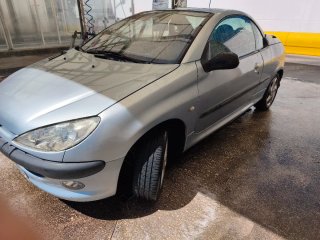 Peugeot 206 2002